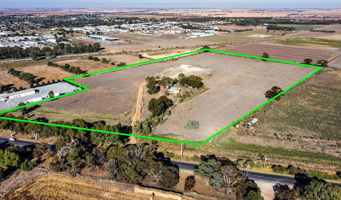 241 Murray Valley Highway, Swan Hill, VIC, 3585 - Image 2