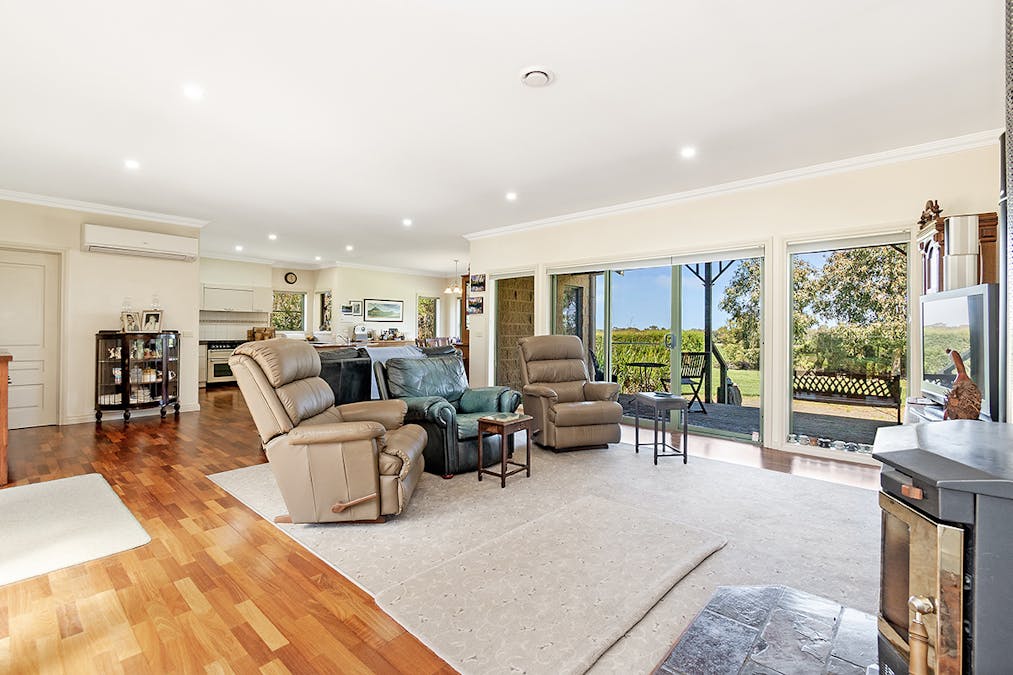 172 O'Connors Lane, Nareeb, VIC, 3293 - Image 9