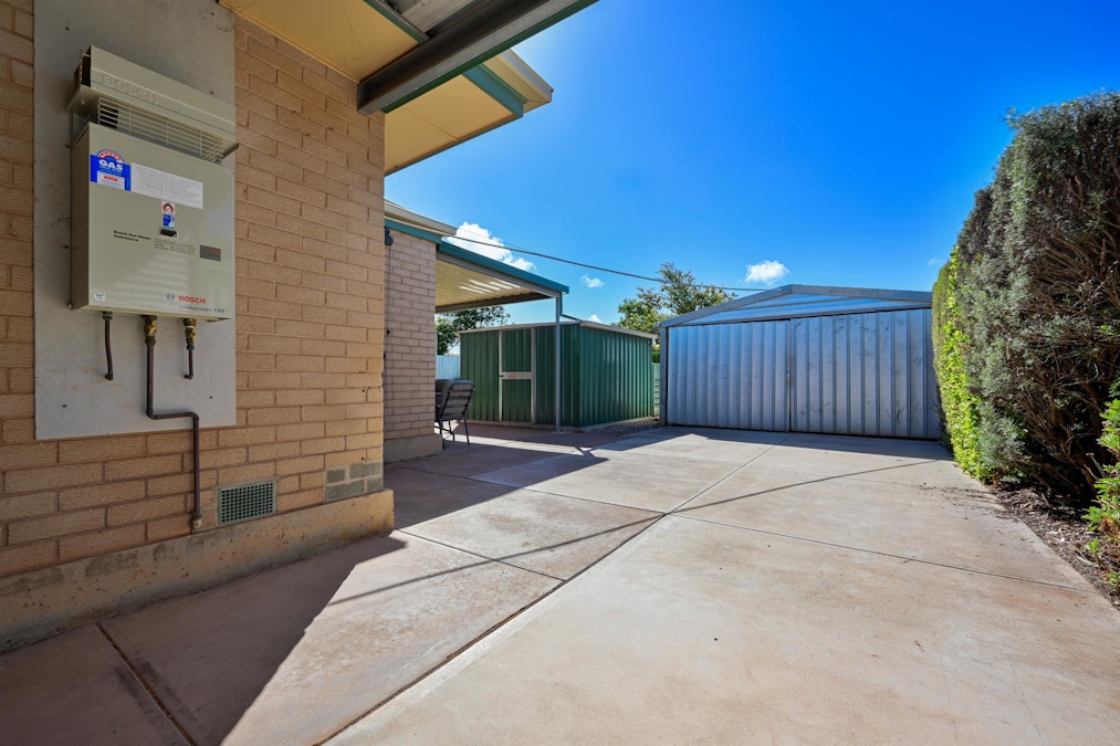 4 Knuckey Street, Whyalla Norrie, SA, 5608 - Image 13