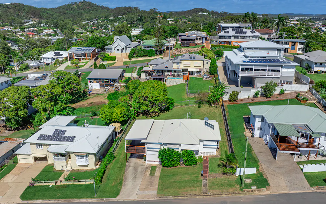 21 Glegg Street, West Gladstone, QLD, 4680 - Image 18