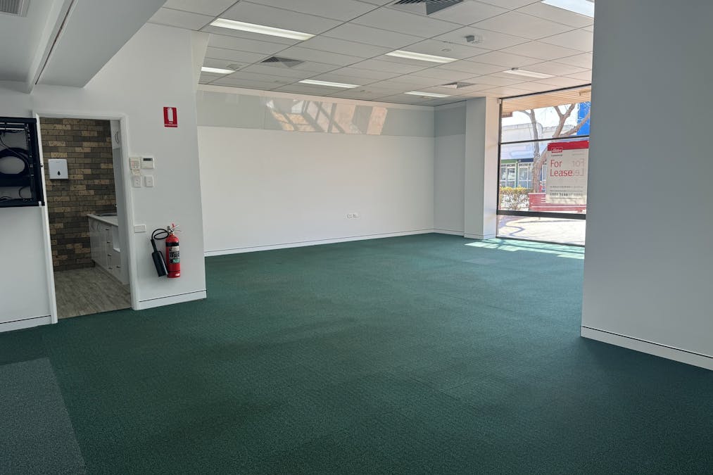 4/129 Talbragar Street, Dubbo, NSW, 2830 - Image 3