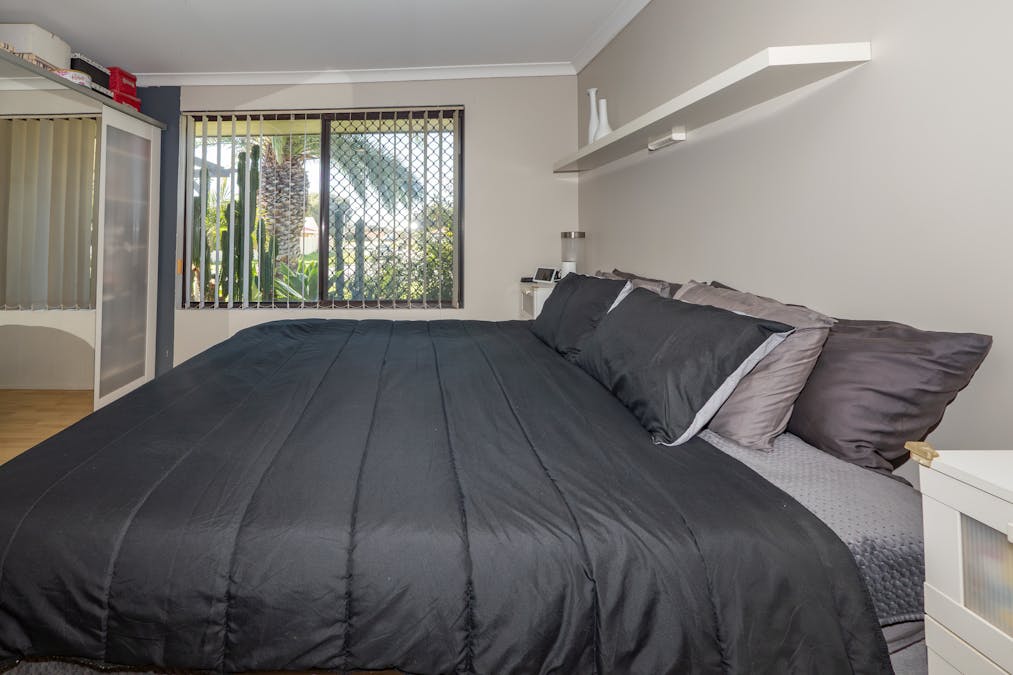 8 Carmody Road, Waikiki, WA, 6169 - Image 10