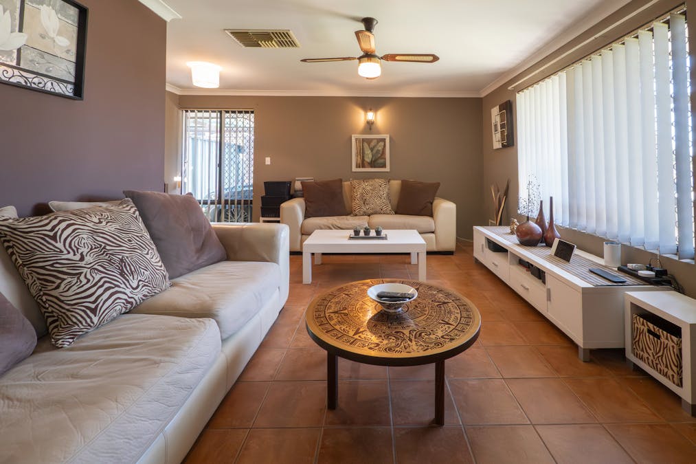 8 Carmody Road, Waikiki, WA, 6169 - Image 4