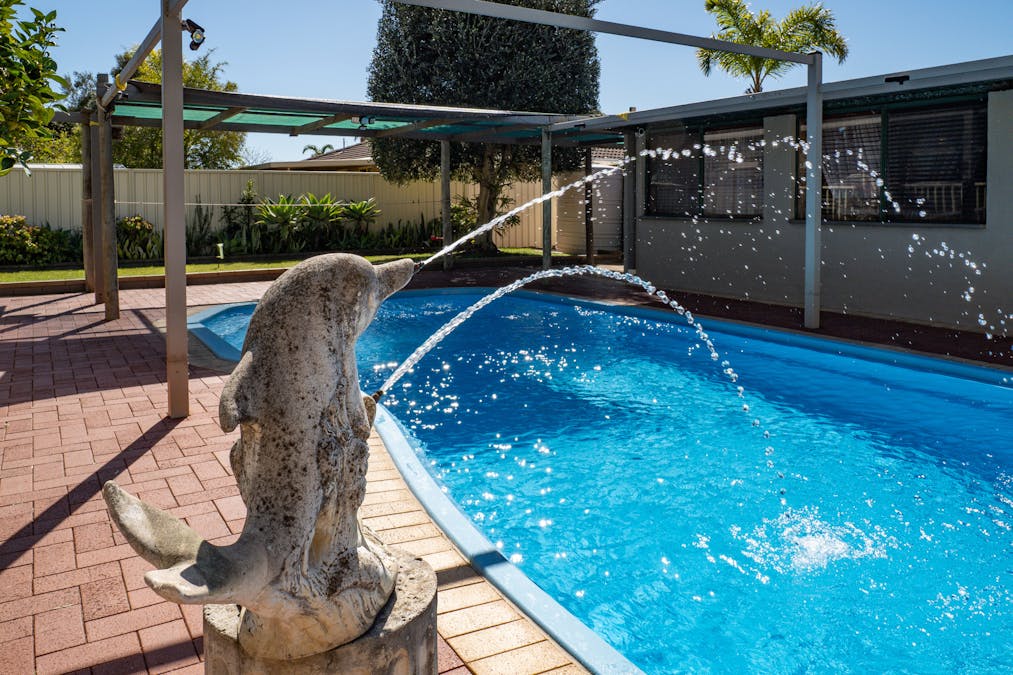 8 Carmody Road, Waikiki, WA, 6169 - Image 27
