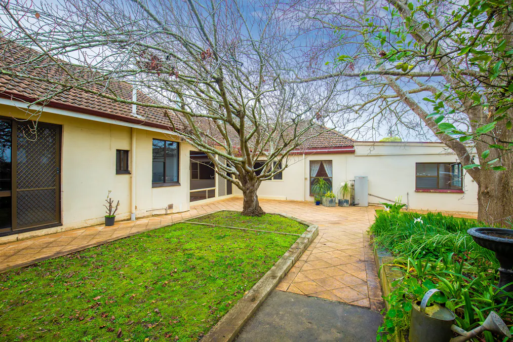 1 Victor Street, Mount Gambier, SA, 5290 - Image 19