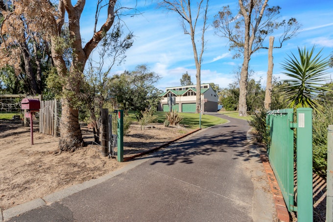 5 + 7 Mossdale Place, Gelorup, WA, 6230 - Image 1