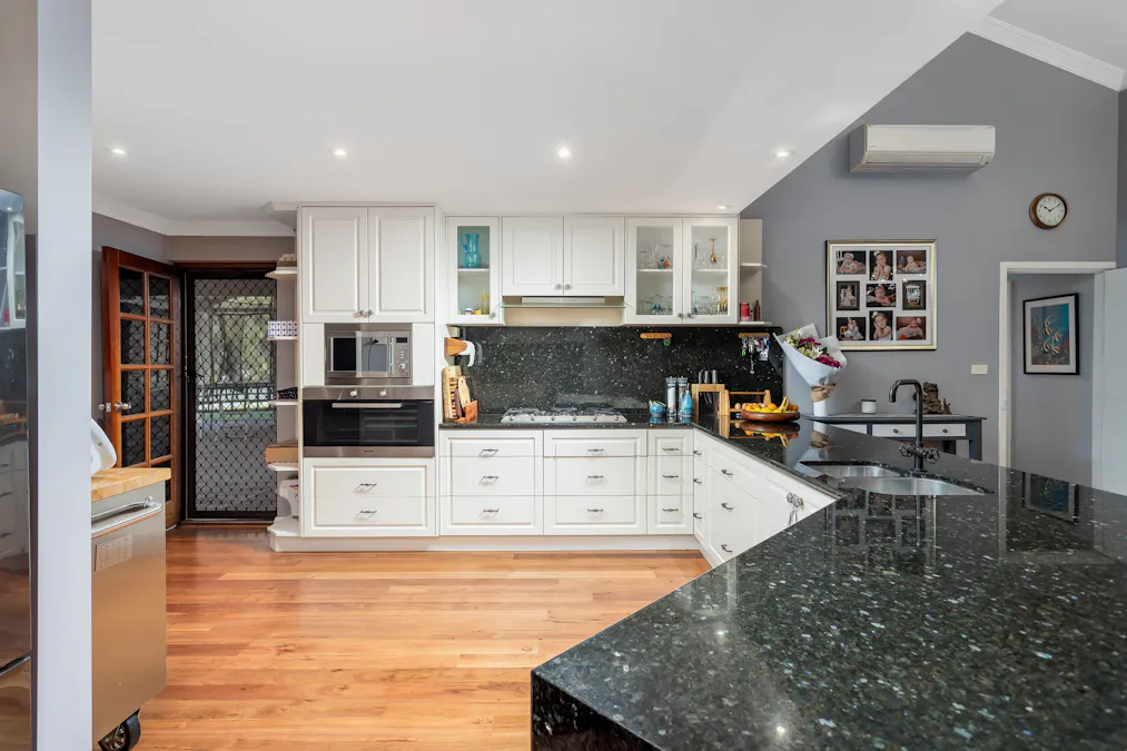 7 Mossdale Place, Gelorup, WA, 6230 - Image 3