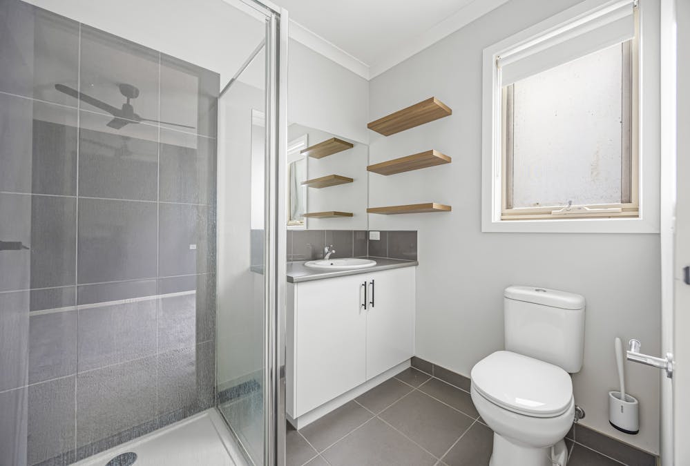 3/100a Beverin Street, Sebastopol, VIC, 3356 - Image 12