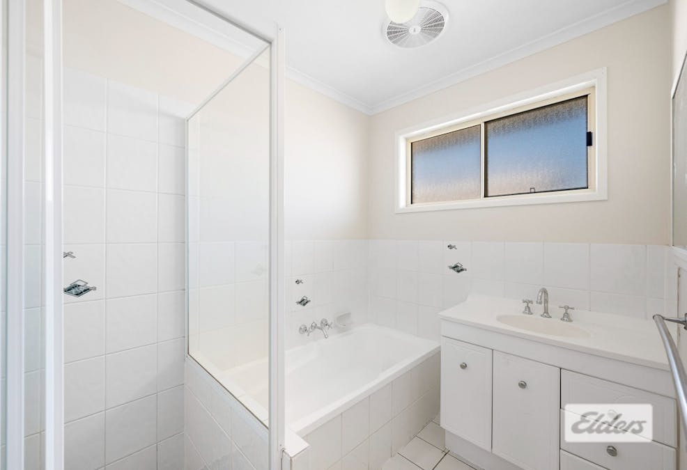 3 Ben Lexcen Court, Clinton, QLD, 4680 - Image 11