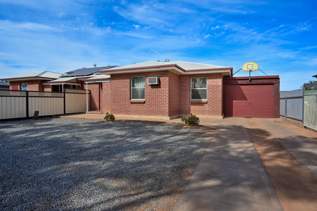 35 Ring Street, Whyalla Norrie, SA, 5608 - Image 2