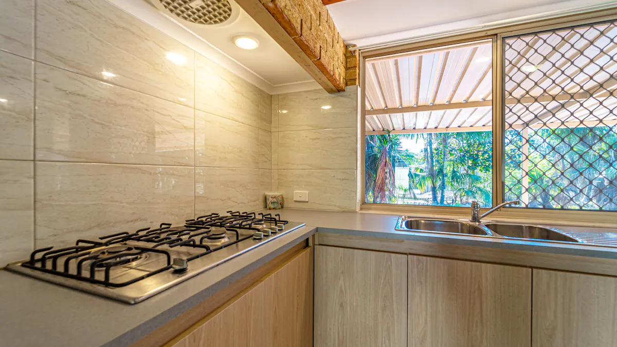 5 Westminster Grove — photo 13 of 30