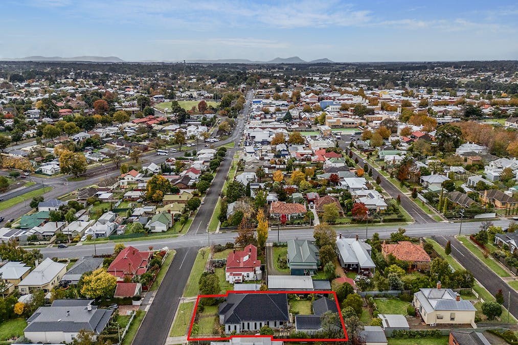 18 Lonsdale Street, Hamilton, VIC, 3300 - Image 13