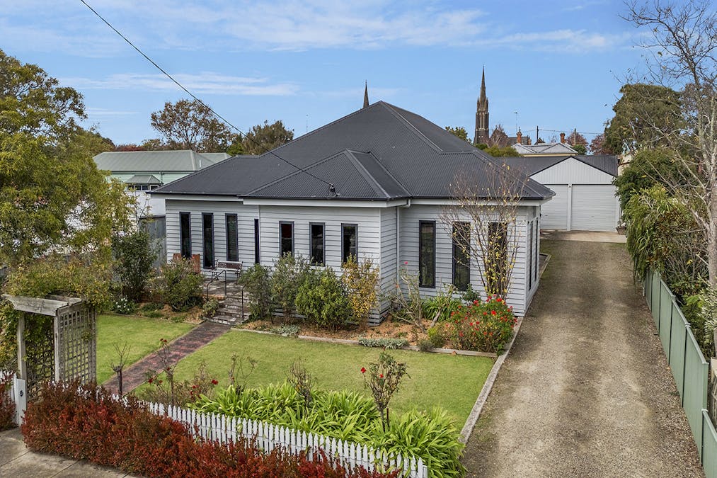 18 Lonsdale Street, Hamilton, VIC, 3300 - Image 16