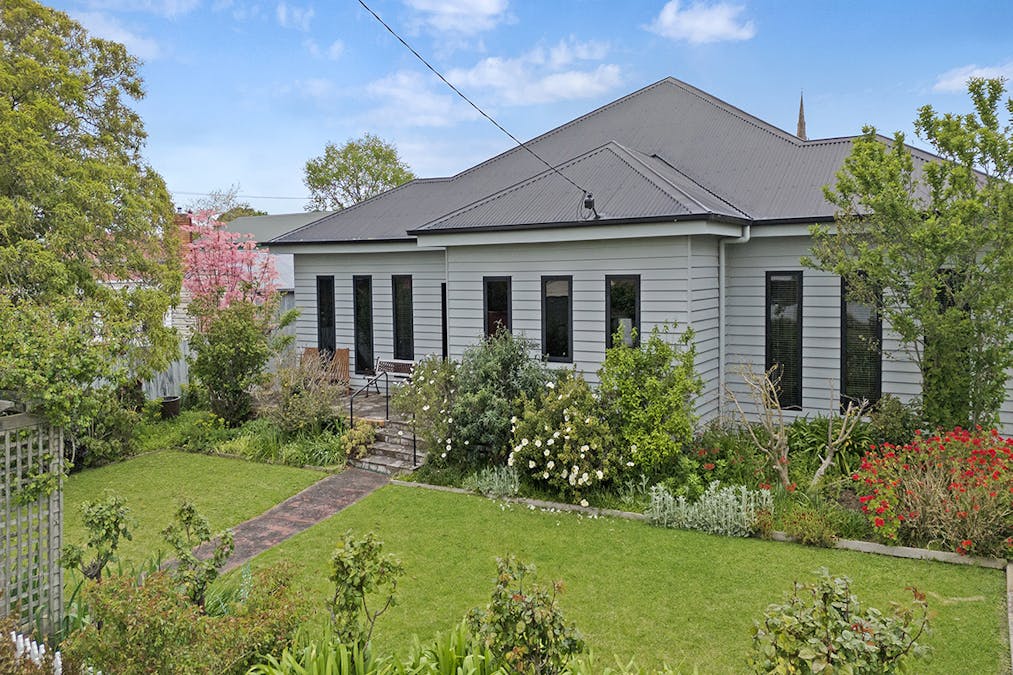 18 Lonsdale Street, Hamilton, VIC, 3300 - Image 17