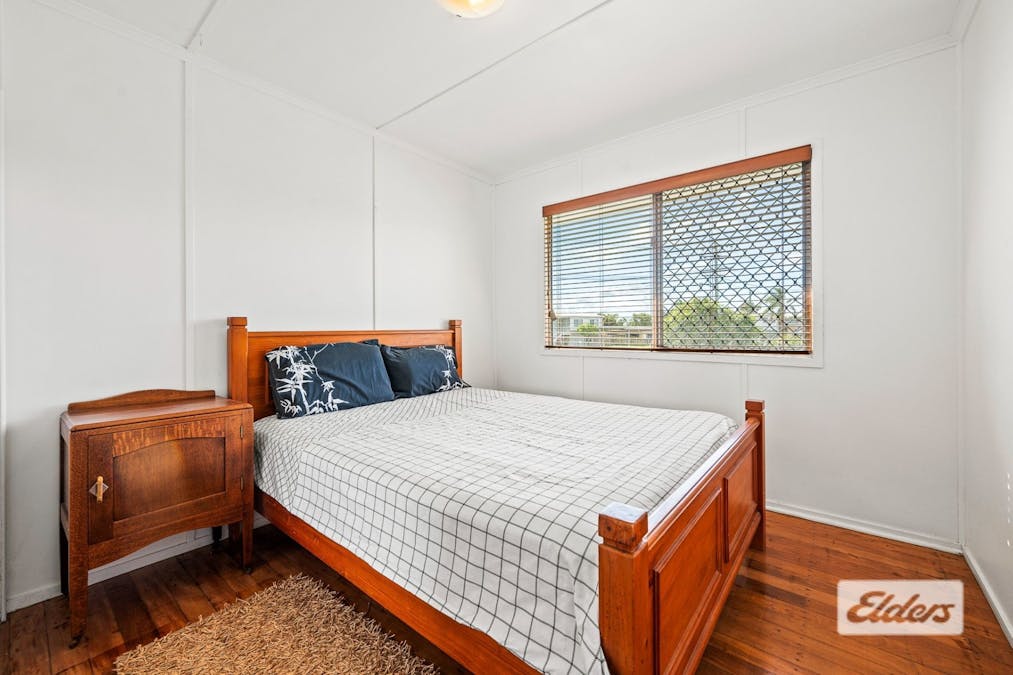 8 Larsen Street, West Gladstone, QLD, 4680 - Image 9