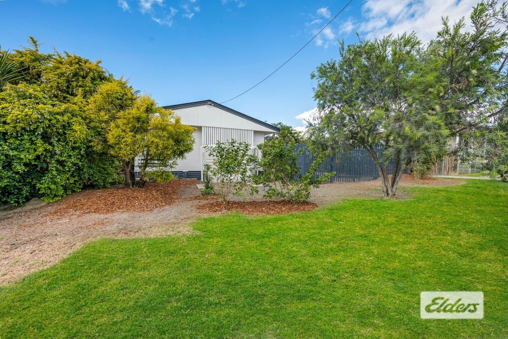 8 Larsen Street, West Gladstone, QLD, 4680 - Image 19