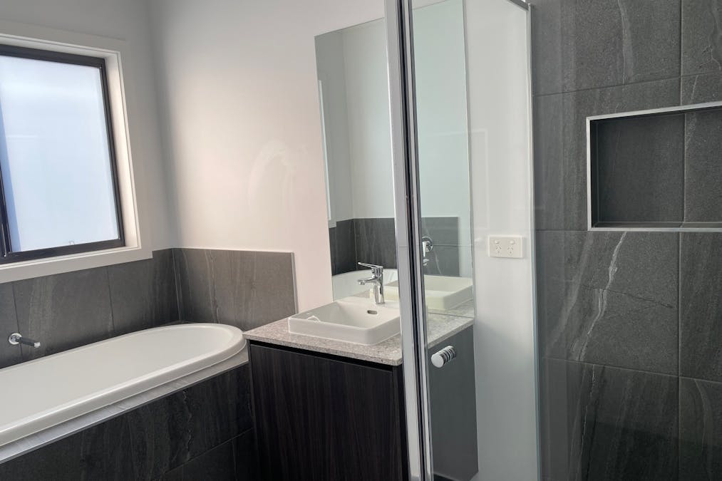 142 Peter Thomson Circuit, Yarrawonga, VIC, 3730 - Image 4