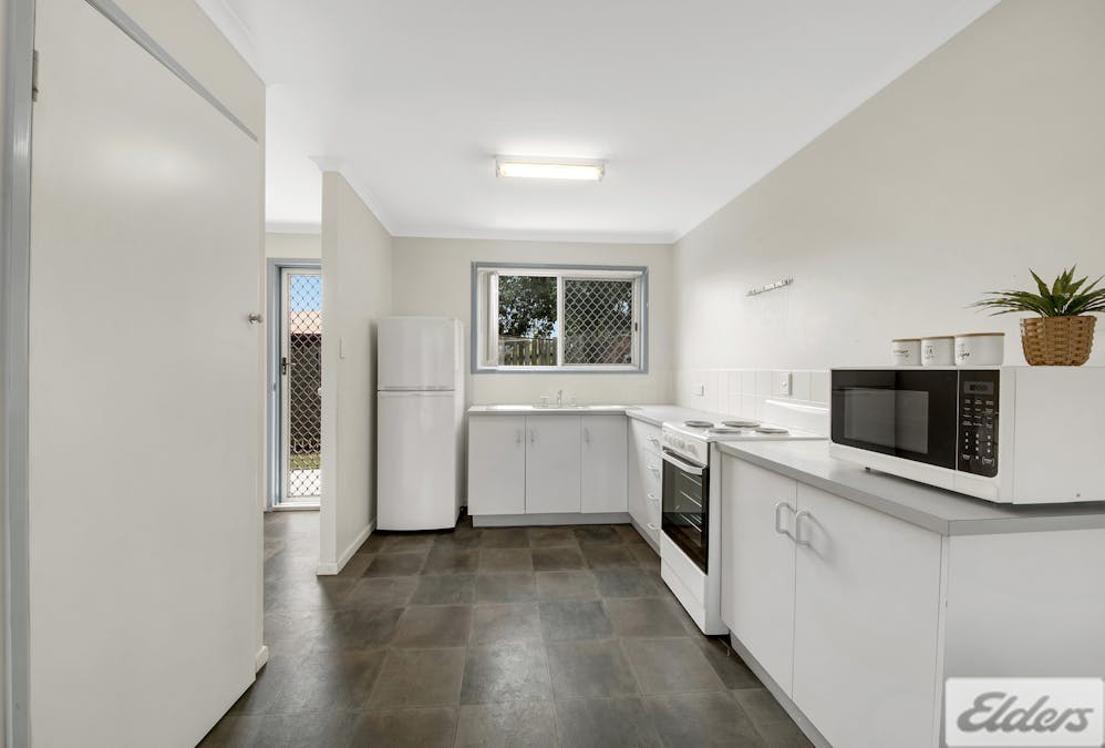 10/10 Chapman Drive, Clinton, QLD, 4680 - Image 3