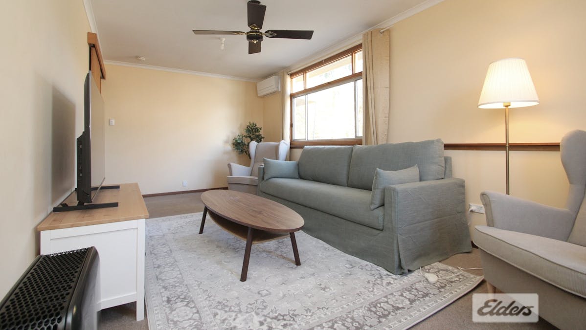 17 Jonathon Street, Clare, SA, 5453 - Image 10
