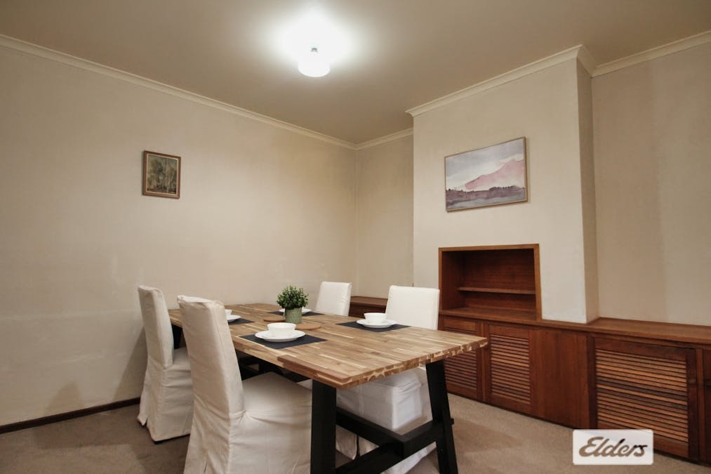 17 Jonathon Street, Clare, SA, 5453 - Image 8
