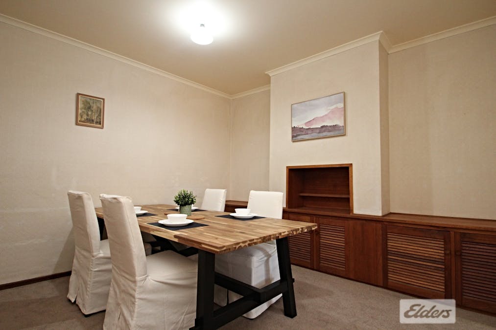 17 Jonathon Street, Clare, SA, 5453 - Image 7