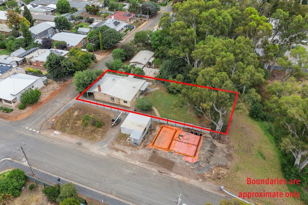 17 Jonathon Street, Clare, SA, 5453 - Image 28