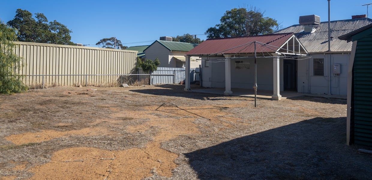 5 Todd Street, Merredin, WA, 6415 - Image 19