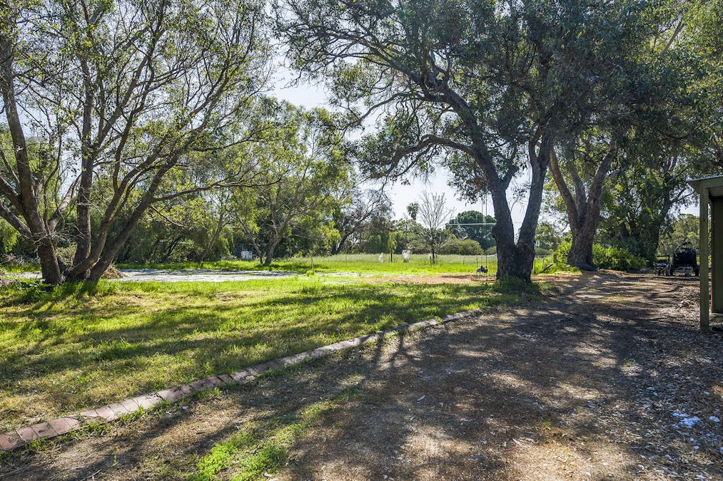 43 Arbuckle Street, Muchea, WA, 6501 - Image 16