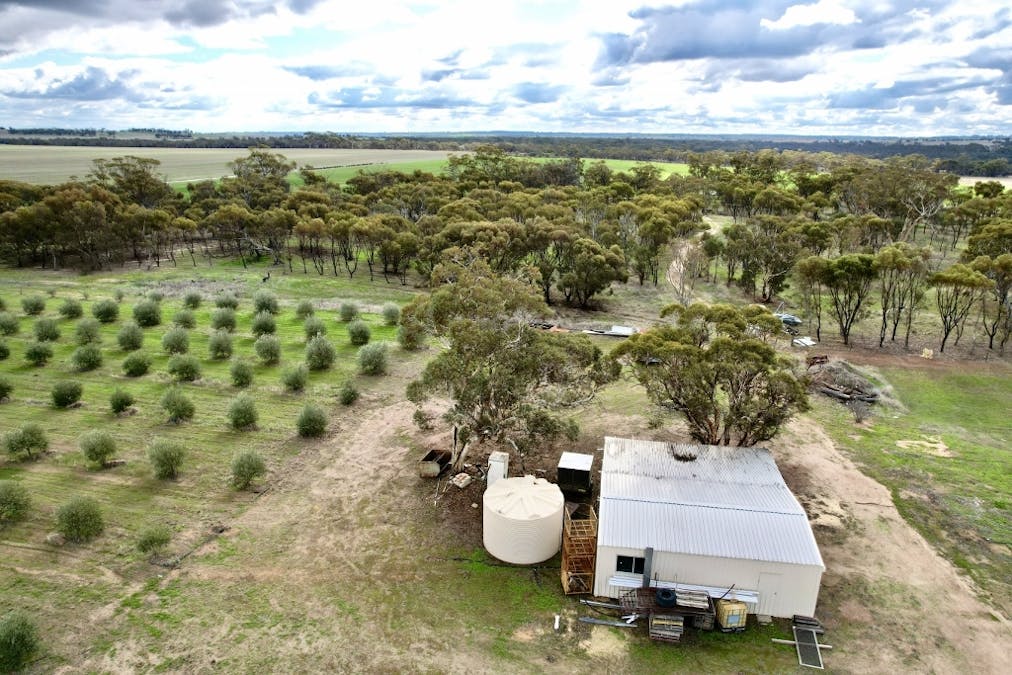 1581 Quellington Road, Caljie, WA, 6302 - Image 2