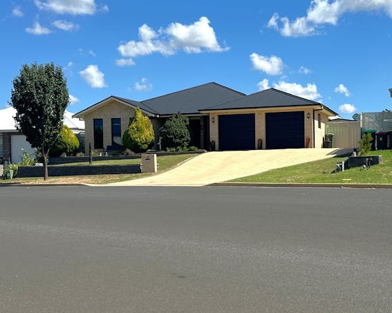20 Champagne Drive, Dubbo, NSW, 2830 - Image 1