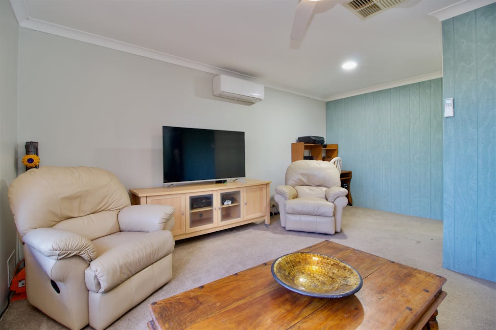66 Stainer Avenue, Rockingham, WA, 6168 - Image 3