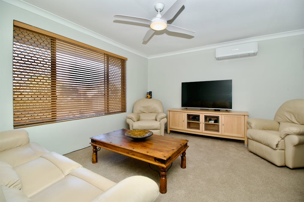 66 Stainer Avenue, Rockingham, WA, 6168 - Image 2
