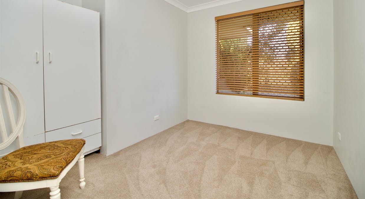 66 Stainer Avenue, Rockingham, WA, 6168 - Image 13