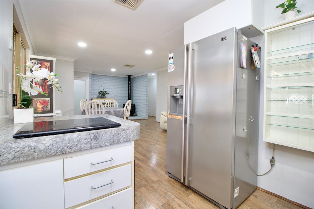 66 Stainer Avenue, Rockingham, WA, 6168 - Image 7
