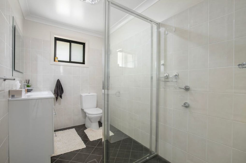 1 Lakeview Road, Guyra, NSW, 2365 - Image 11