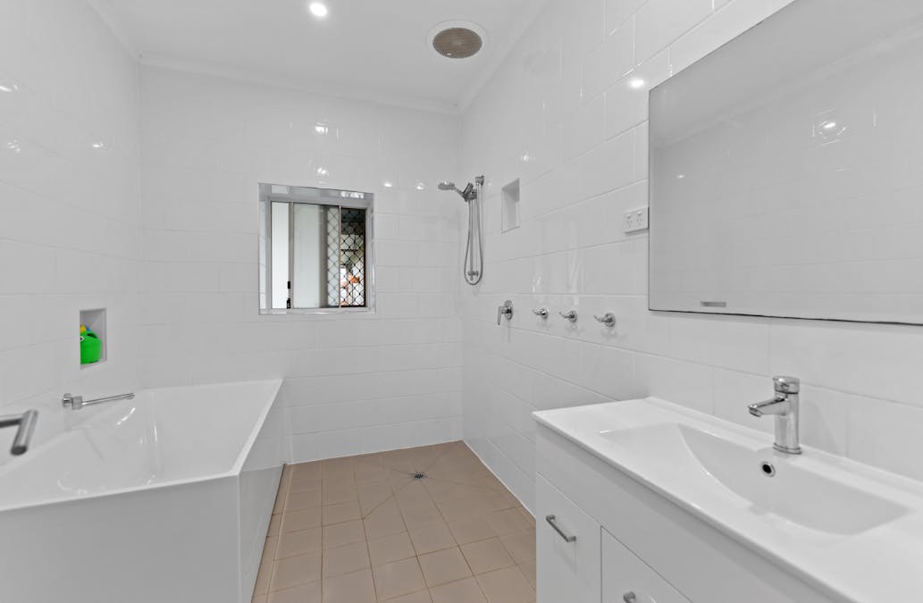 1048 Crabbs Road, Newland, SA, 5223 - Image 20
