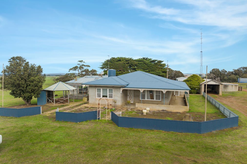 1048 Crabbs Road, Newland, SA, 5223 - Image 18