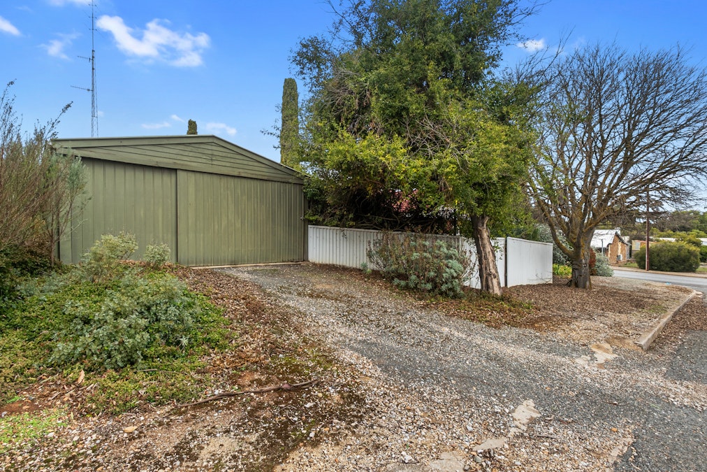 11 Paxton Terrace, Burra, SA, 5417 - Image 21