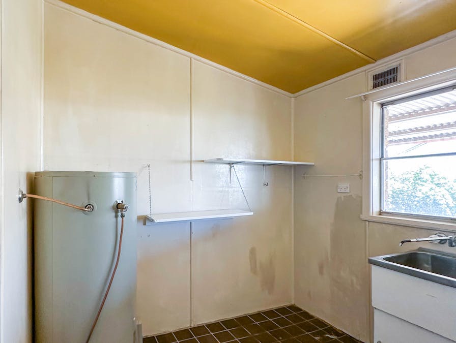 46 Elizabeth Crescent, Cobar, NSW, 2835 - Image 13