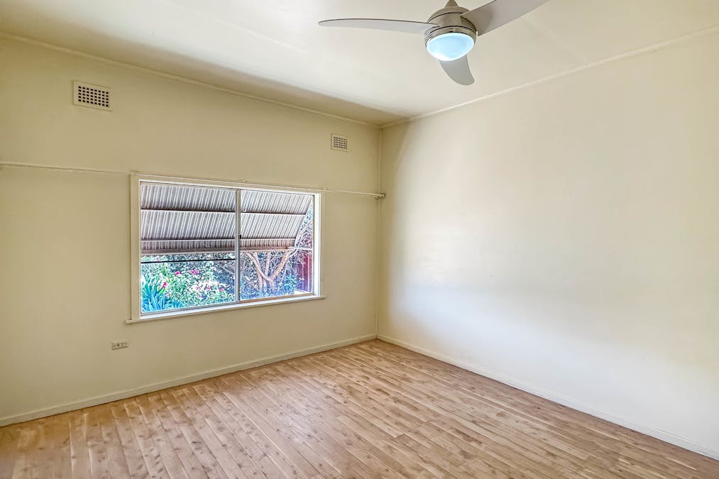 46 Elizabeth Crescent, Cobar, NSW, 2835 - Image 8