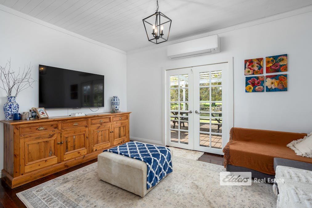 221 Herbert Road, Harvey, WA, 6220 - Image 12