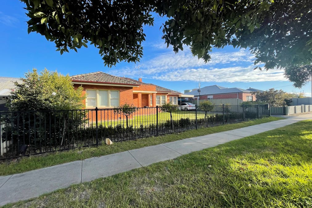 71 Murray Street, Finley, NSW, 2713 - Image 4
