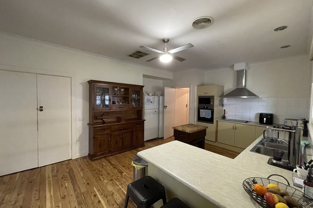71 Murray Street, Finley, NSW, 2713 - Image 6