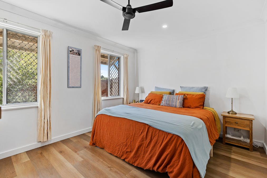 2 Kenton Way, Rockingham, WA, 6168 - Image 5