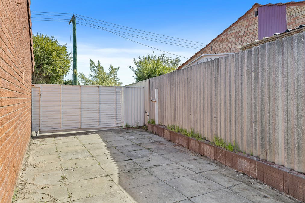 2 Kenton Way, Rockingham, WA, 6168 - Image 19