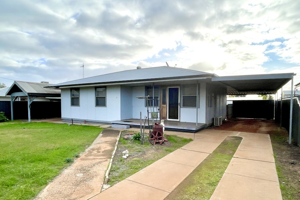 7 Camplin Street, Wudinna, SA, 5652 - Image 1
