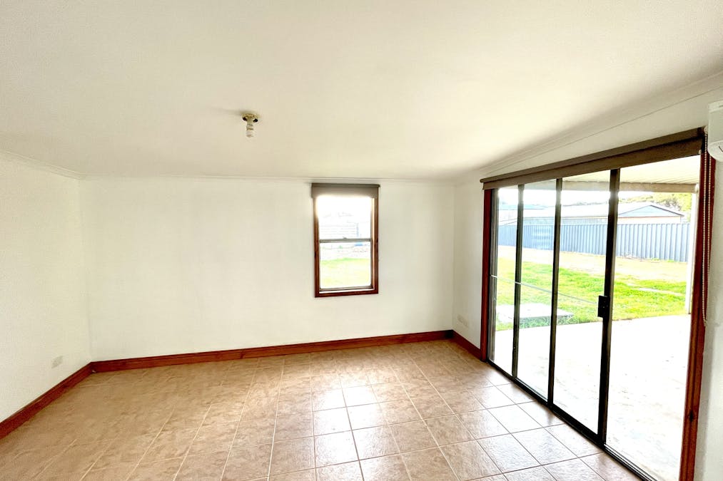 7 Camplin Street, Wudinna, SA, 5652 - Image 20