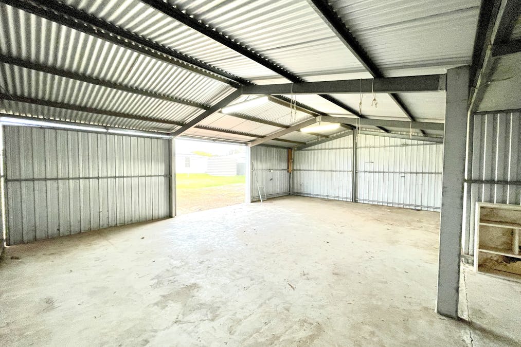 7 Camplin Street, Wudinna, SA, 5652 - Image 29