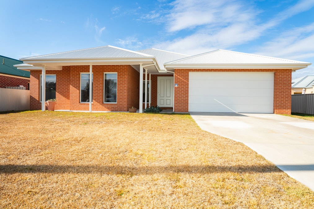 20 Webb Street, Holbrook, NSW, 2644 - Image 1