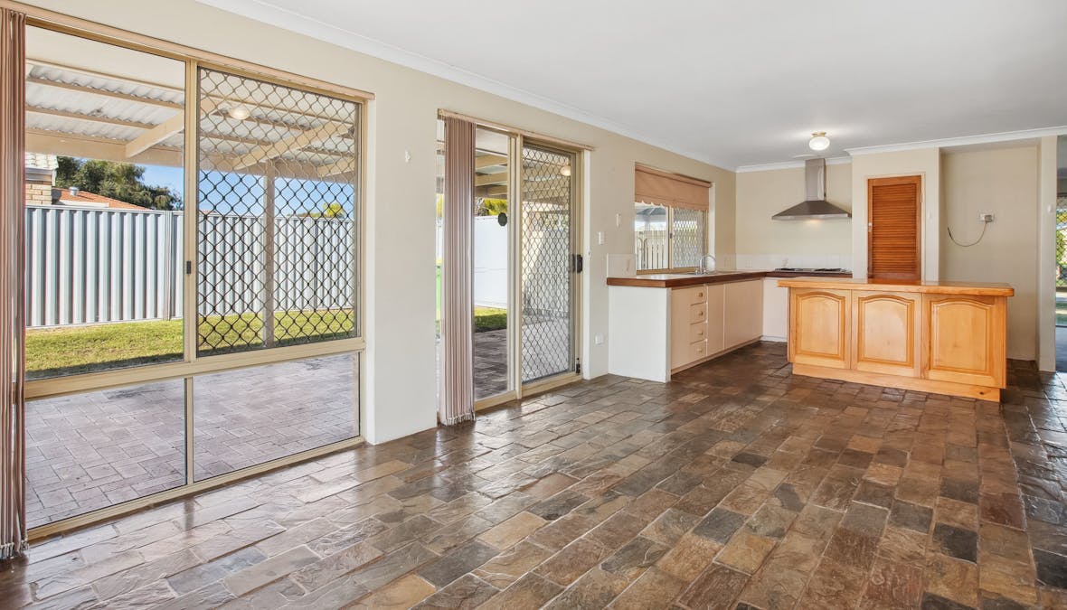 16 Canberra Close, Port Kennedy, WA, 6172 - Image 9